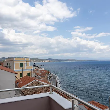 Laconian Blue Гитион