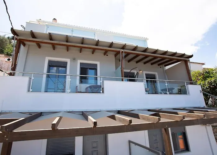 Laconian Blue Appartement Gythio